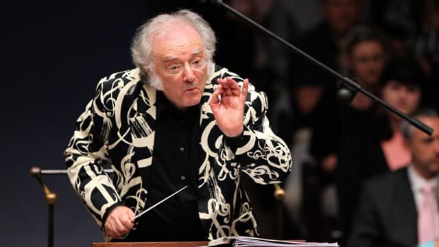 Image of Carl Davis Conducting